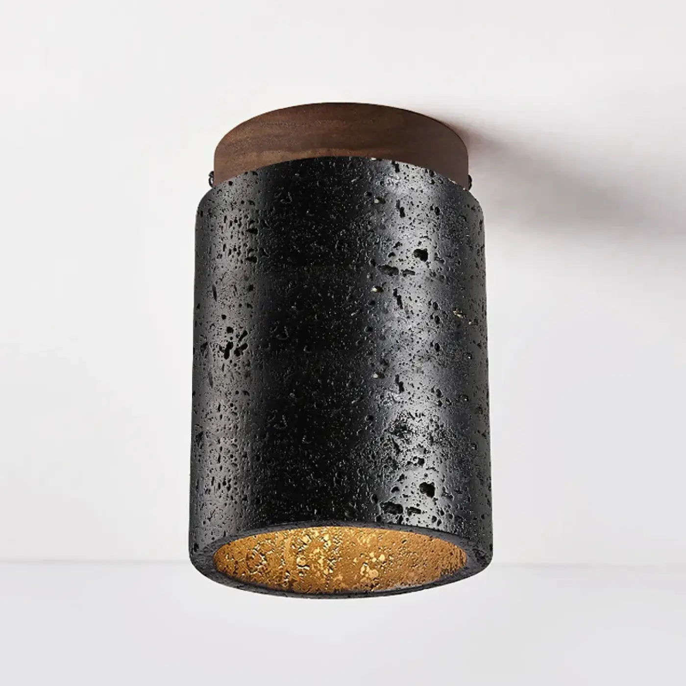plafonnier-led-noir-texture-details-bois-elegant-lampe-plafond-871.webp