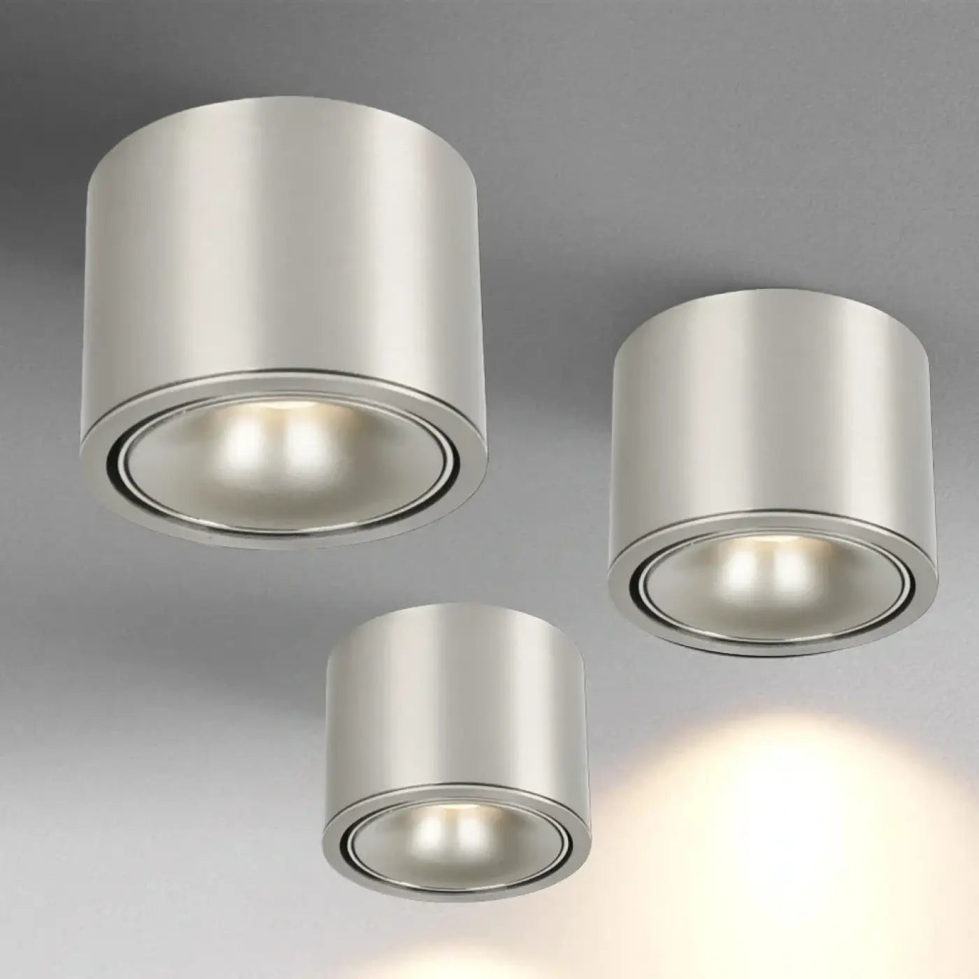 Dimmable wood and aluminium LED ceiling light | KIVUHEK