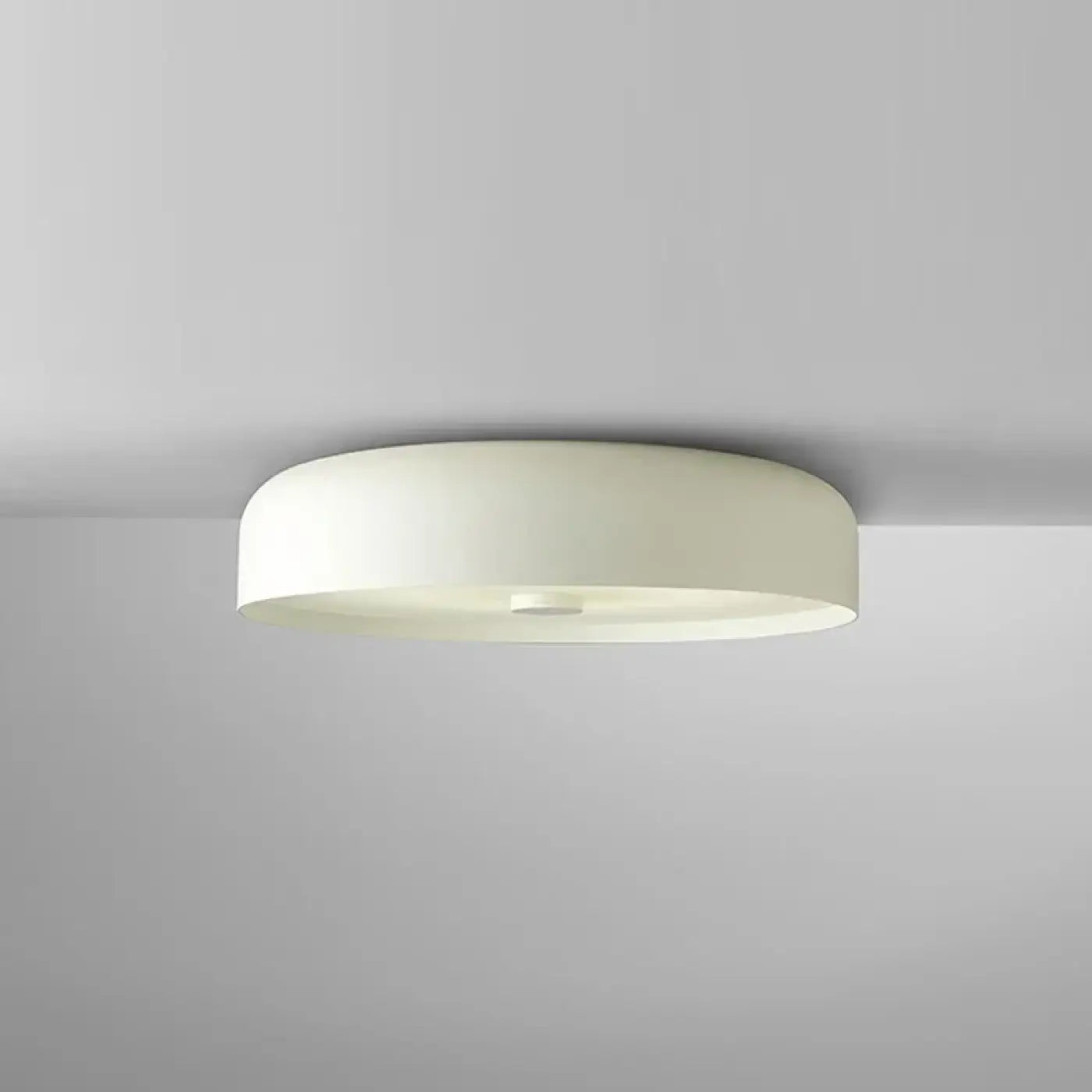 Black minimalist contemporary ceiling light | KAGIVI