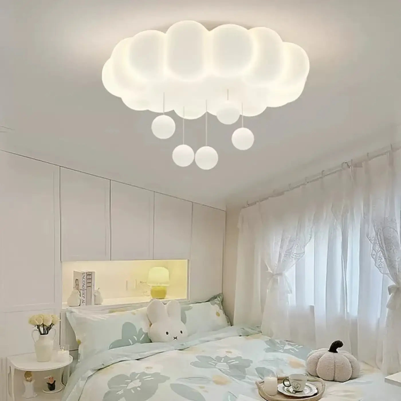 plafonnier-nuage-led-chambre-d-enfant-suspensions-forme-lumiere-206_10272aec-f18a-4a4e-8800-ed0213391f11.webp