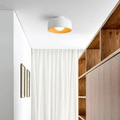 Round indoor wood black or white ceiling light | MIKA