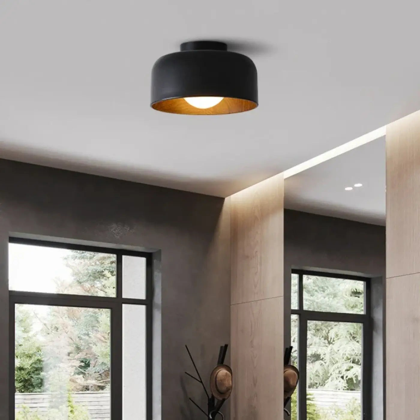 Round indoor wood black or white ceiling light | MIKA