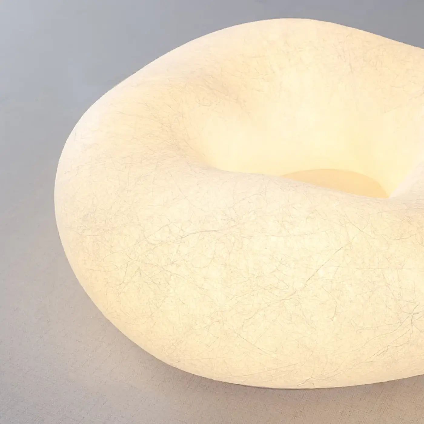 White fabric cloud statement ceiling light | VUMUMIR