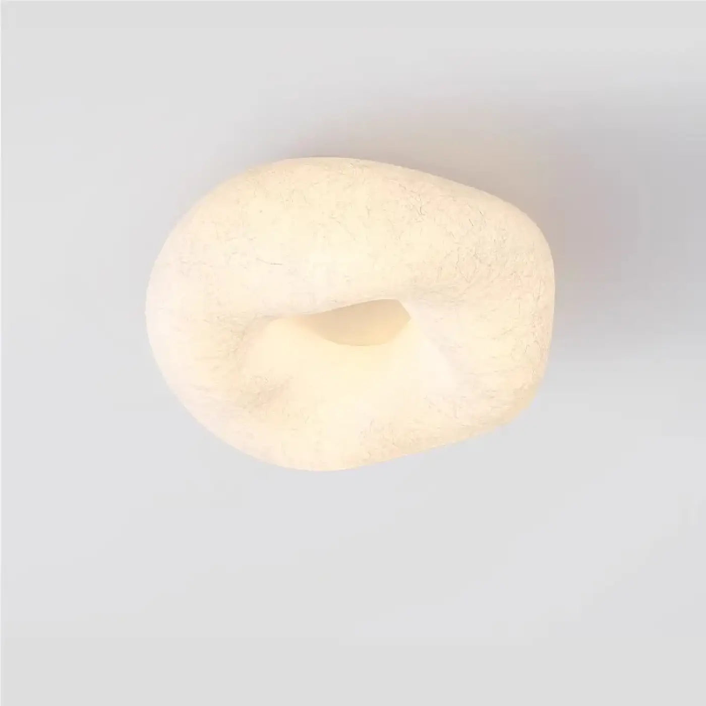 White fabric cloud statement ceiling light | VUMUMIR