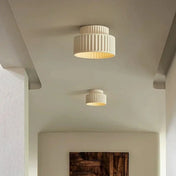 Ribbed resin ceiling light retro chic style | MOPE