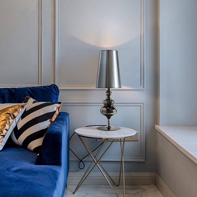 Lampe à poser design chromée moderne Living