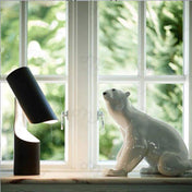Lampe à poser design tube à LED